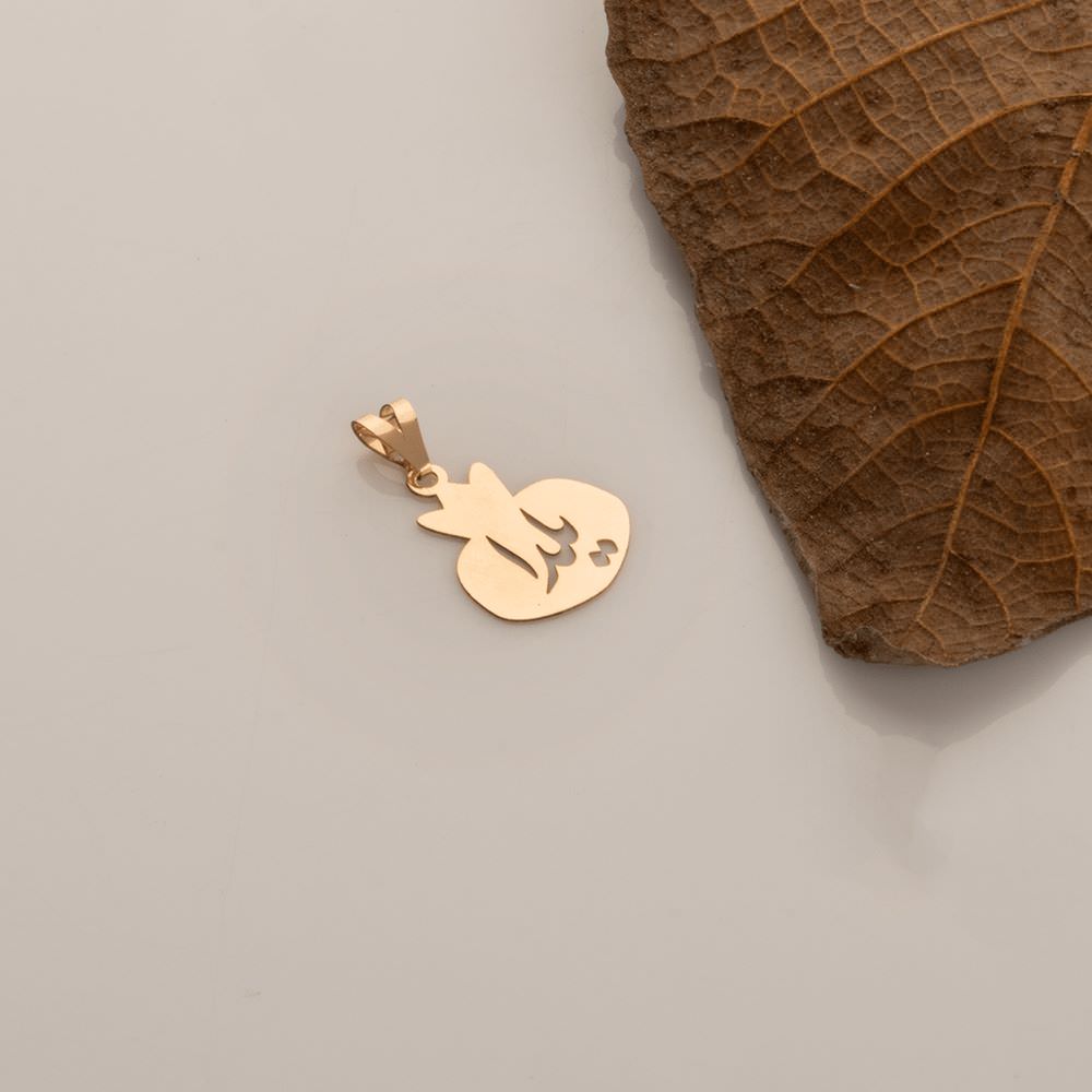 پلاک طلا 18عیار طرح انار و یلدا پلاک طلا 18عیار طرح انار و یلدا