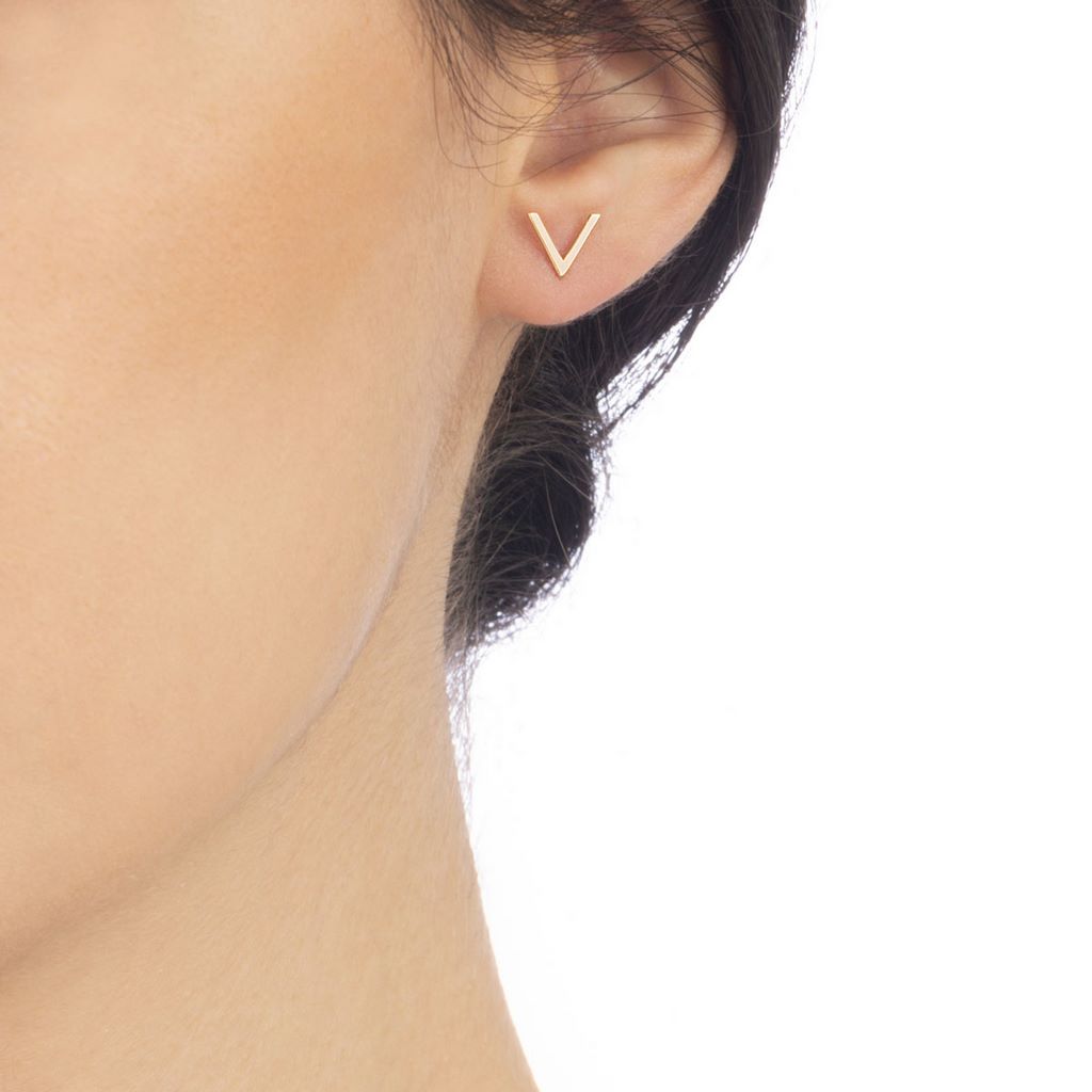 گوشواره طلا زنانه طلا 18عیار طرح هفتی هشتی گوشواره طلا زنانه طلا 18عیار طرح هفتی هشتی