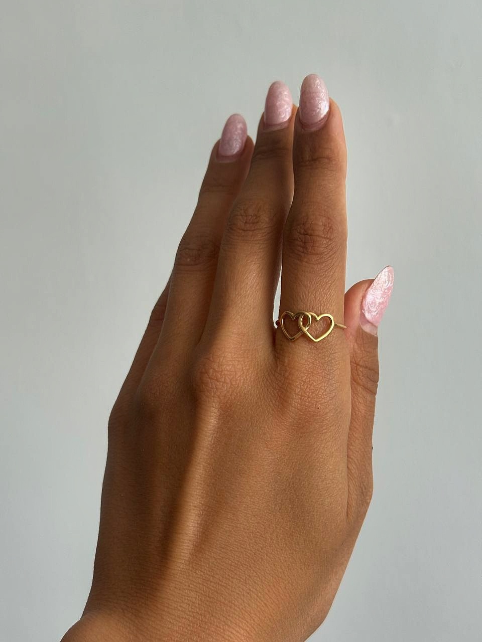 انگشتر طلا 18 عیار زنانه اپال گلد مدل مینیمال دوقلب کد sh0435  سایز 56 انگشتر طلا 18 عیار زنانه اپال گلد مدل مینیمال دوقلب کد sh0435  سایز 56