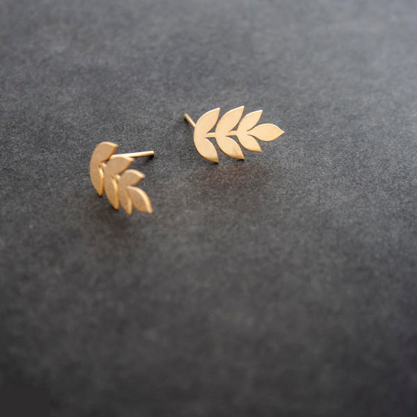 گوشواره طلا 18 عیار زنانه شمیم گلد گالری مدل DS11 گوشواره طلا 18 عیار زنانه شمیم گلد گالری مدل DS11