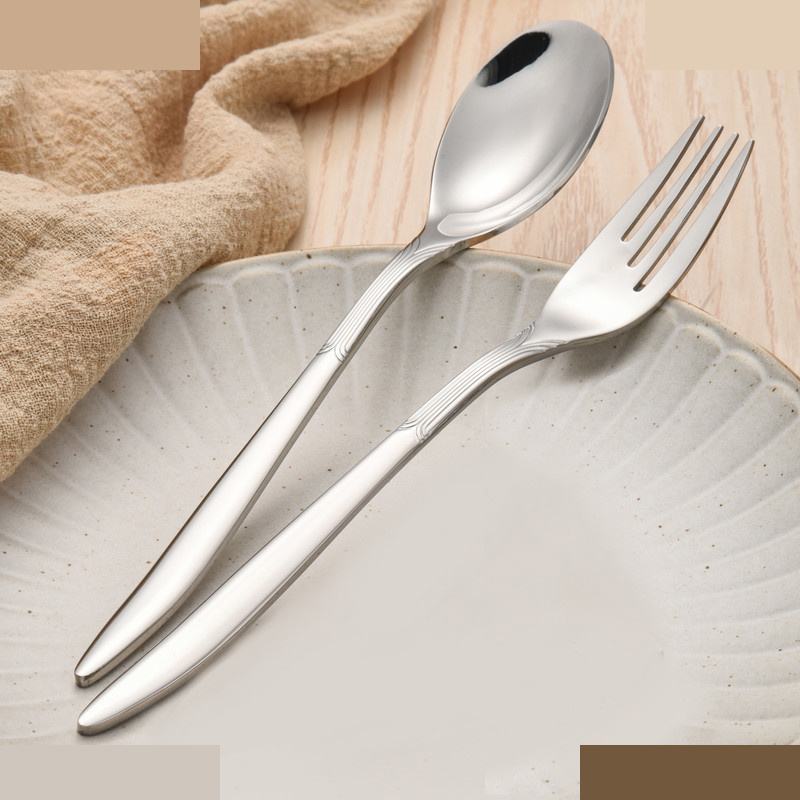 ست قاشق و چنگال جی فی نی مدل 02 مجموعه 4 عددی