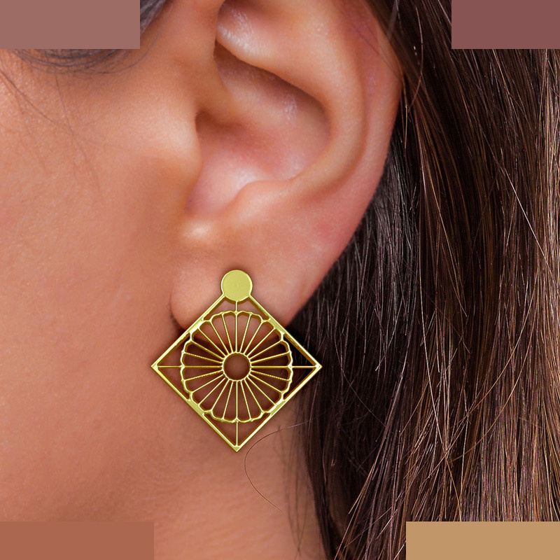 گوشواره طلا 18 عیار زنانه مدوپد مدل مربع کد GA1-10446 گوشواره طلا 18 عیار زنانه مدوپد مدل مربع کد GA1-10446