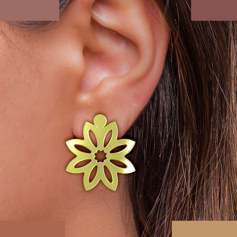 گوشواره طلا 18 عیار زنانه مدوپد مدل گل کد GA1-11127 گوشواره طلا 18 عیار زنانه مدوپد مدل گل کد GA1-11127