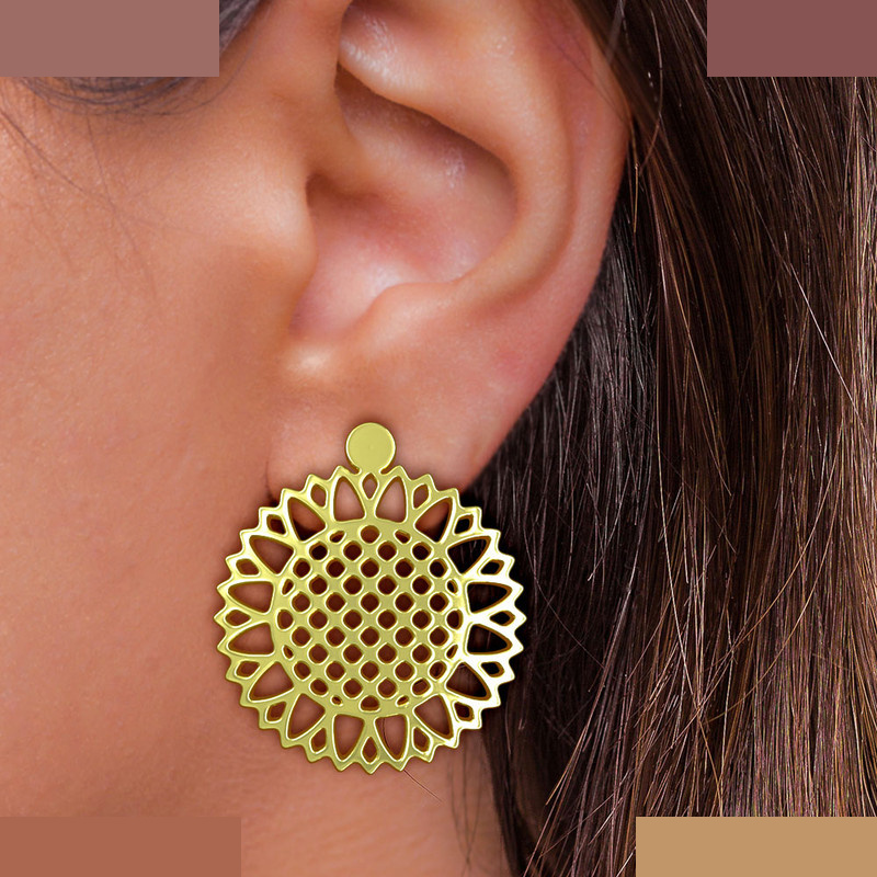 گوشواره طلا 18 عیار زنانه مدوپد مدل گل کد GA1-11387 گوشواره طلا 18 عیار زنانه مدوپد مدل گل کد GA1-11387