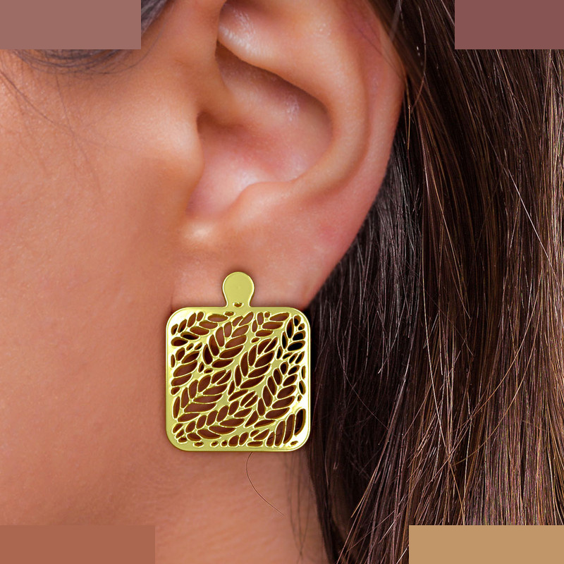 گوشواره طلا 18 عیار زنانه مدوپد مدل مربع کد GA1-11404