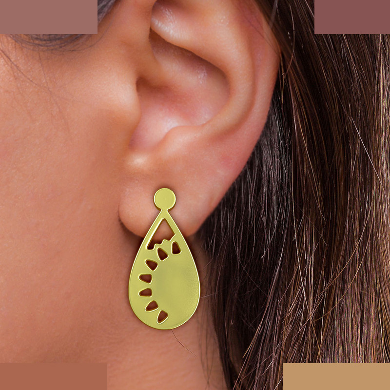 گوشواره طلا 18 عیار زنانه مدوپد مدل گل کد GA1-12113 گوشواره طلا 18 عیار زنانه مدوپد مدل گل کد GA1-12113