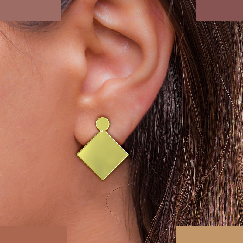 گوشواره طلا 18 عیار زنانه مدوپد مدل لوزی کد GA1-14167 گوشواره طلا 18 عیار زنانه مدوپد مدل لوزی کد GA1-14167