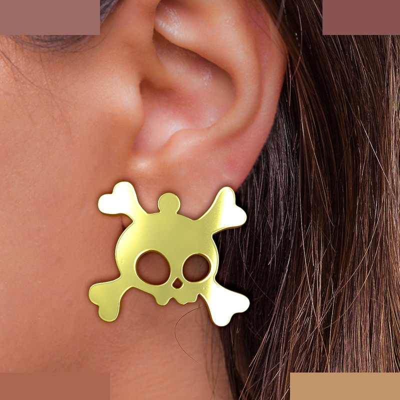 گوشواره طلا 18 عیار زنانه مدوپد مدل جمجمه کد GA1-15661 گوشواره طلا 18 عیار زنانه مدوپد مدل جمجمه کد GA1-15661