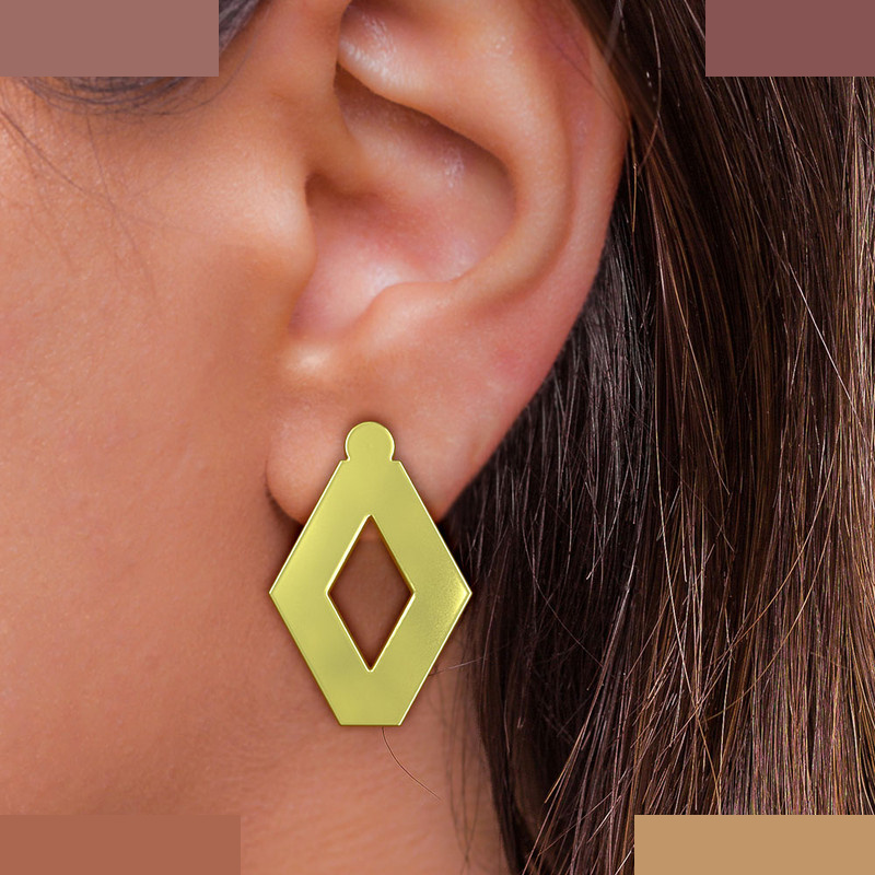 گوشواره طلا 18 عیار زنانه مدوپد مدل رنو کد GA1-16218 گوشواره طلا 18 عیار زنانه مدوپد مدل رنو کد GA1-16218