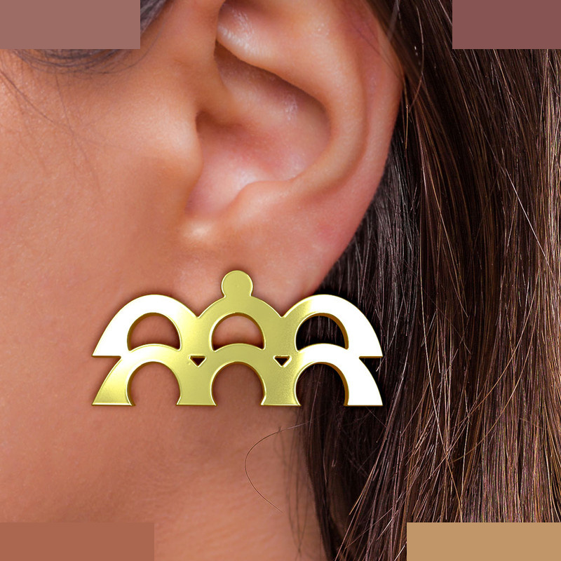 گوشواره طلا 18 عیار زنانه مدوپد مدل هندسی کد GA1-16252