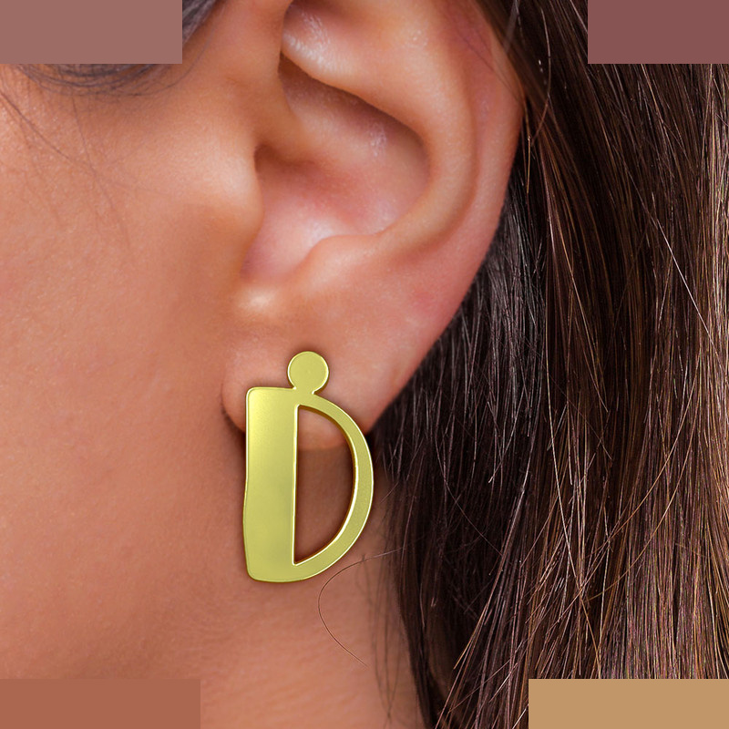 گوشواره طلا 18 عیار زنانه مدوپد مدل حرف D کد GA1-16710 گوشواره طلا 18 عیار زنانه مدوپد مدل حرف D کد GA1-16710