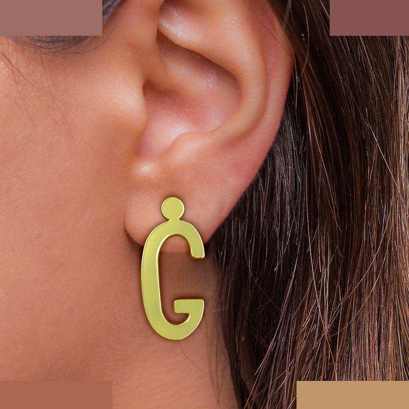 گوشواره طلا 18 عیار زنانه مدوپد مدل حرف G کد GA1-16739 گوشواره طلا 18 عیار زنانه مدوپد مدل حرف G کد GA1-16739