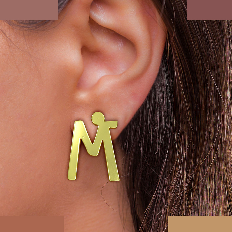 گوشواره طلا 18 عیار زنانه مدوپد مدل حرف M کد GA1-16745 گوشواره طلا 18 عیار زنانه مدوپد مدل حرف M کد GA1-16745