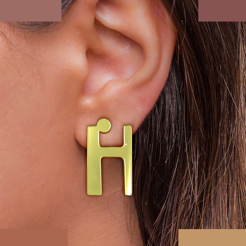 گوشواره طلا 18 عیار زنانه مدوپد مدل حرف H کد GA1-16842