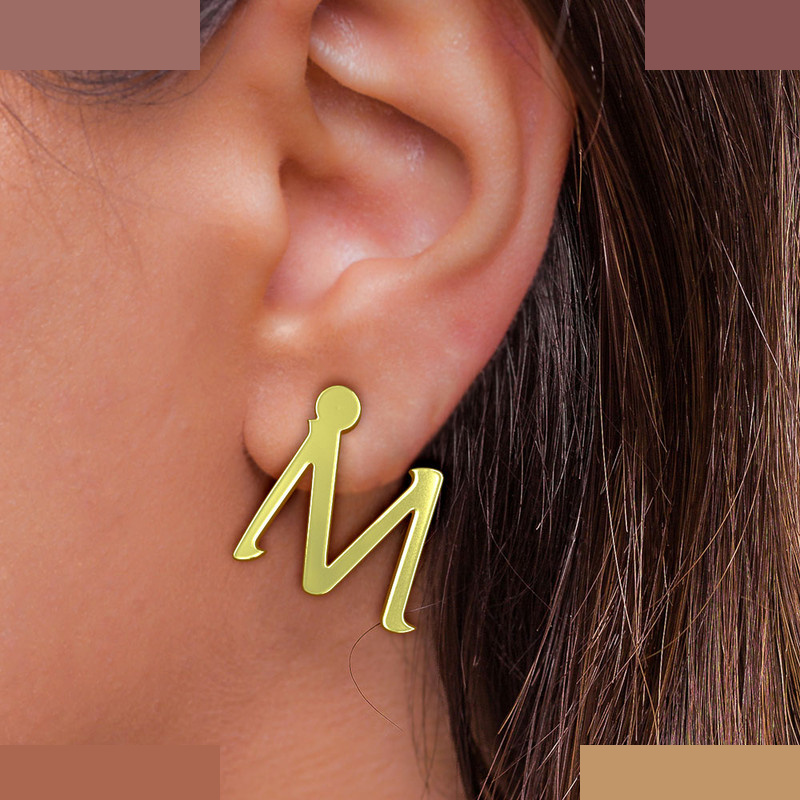 گوشواره طلا 18 عیار زنانه مدوپد مدل حرف M کد GA1-16925