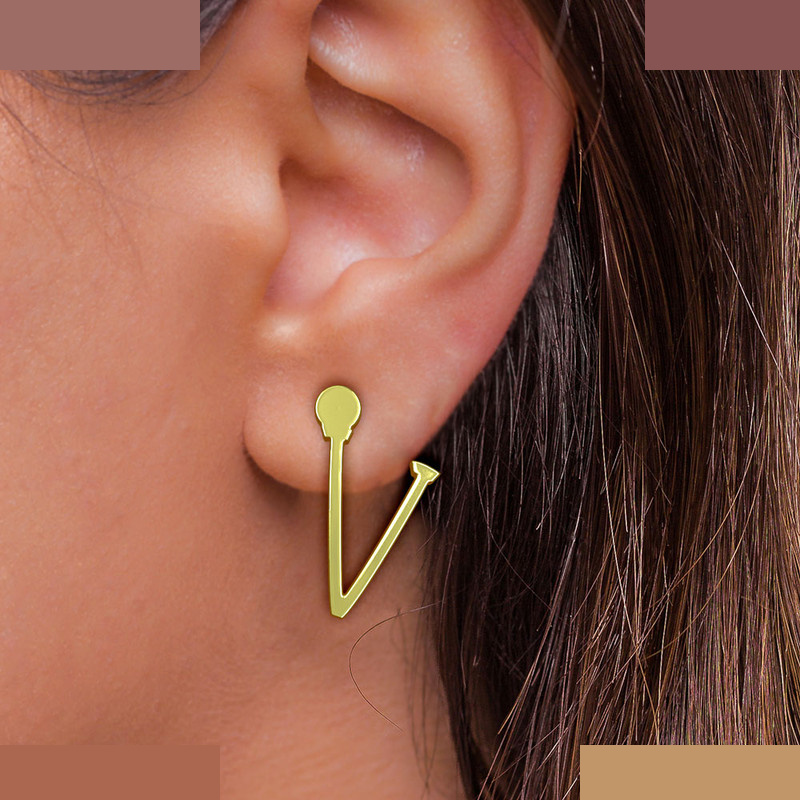 گوشواره طلا 18 عیار زنانه مدوپد مدل حرف V کد GA1-17038 گوشواره طلا 18 عیار زنانه مدوپد مدل حرف V کد GA1-17038