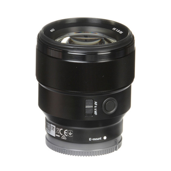 لنز دوربین سونی مدل FE 85mm f/1.8 لنز دوربین سونی مدل FE 85mm f/1.8
