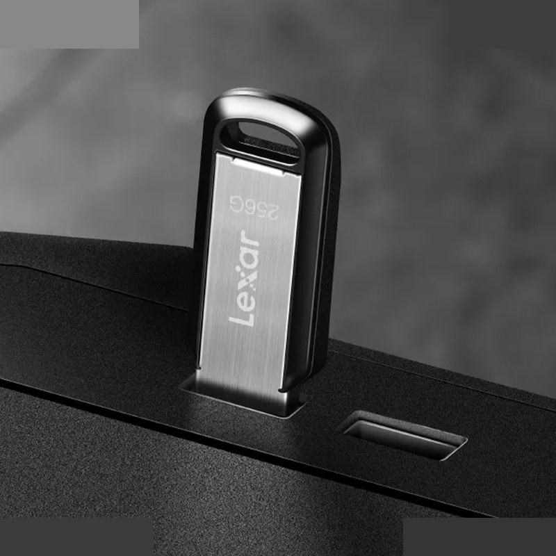 فلش مموری لکسار مدل M400 ظرفیت 256 گیگابایت با رابط USB 3.0 فلش مموری لکسار مدل M400 ظرفیت 256 گیگابایت با رابط USB 3.0