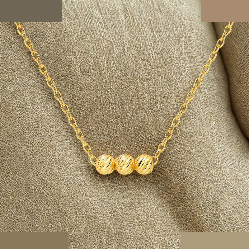 گردنبند طلا 18 عیار زنانه با زنجیر حلقهای (فلامینگو) گالری قو طلایی مدل سه البرنادو گردنبند طلا 18 عیار زنانه با زنجیر حلقهای (فلامینگو) گالری قو طلایی مدل سه البرنادو