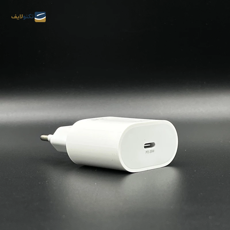 gallery-شارژر فندکی موکسوم مدل MX-VC25  copy.png gallery-شارژر فندکی موکسوم مدل MX-VC25  copy.png