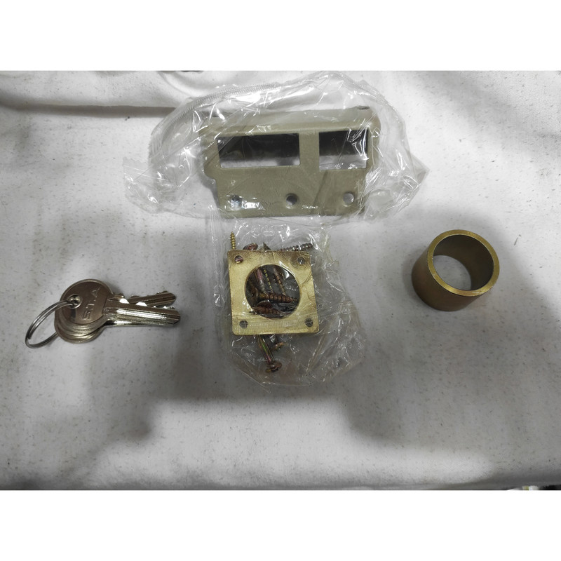 قفل حیاطی اس تی ای مدل SMT-STA-DOOR LOCK-111A-12 قفل حیاطی اس تی ای مدل SMT-STA-DOOR LOCK-111A-12