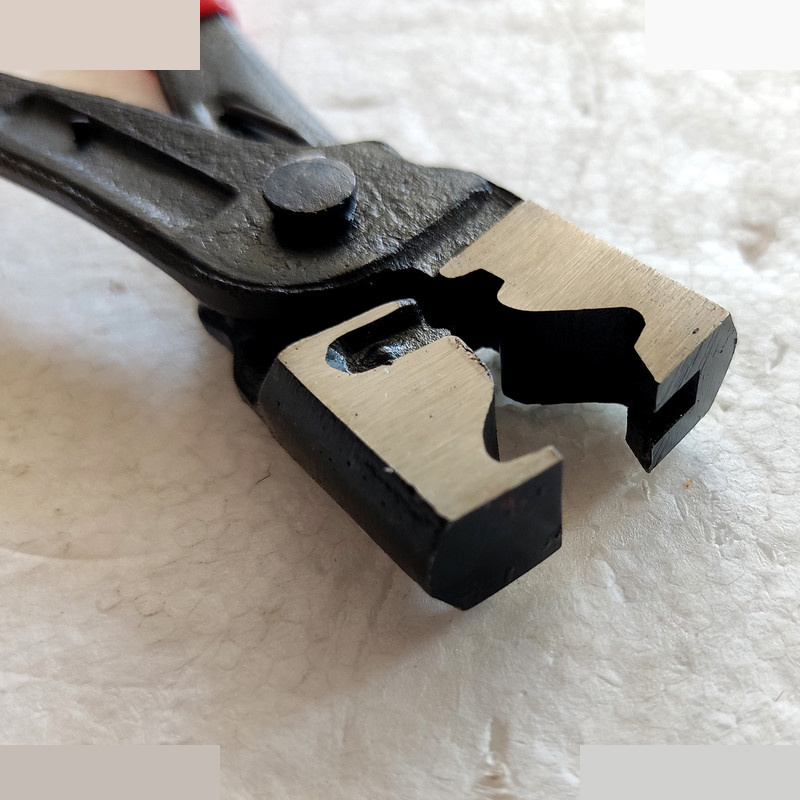 انبربست شلنگ رادیاتور مدل NM 882 سایز 8 اینچ انبربست شلنگ رادیاتور مدل NM 882 سایز 8 اینچ