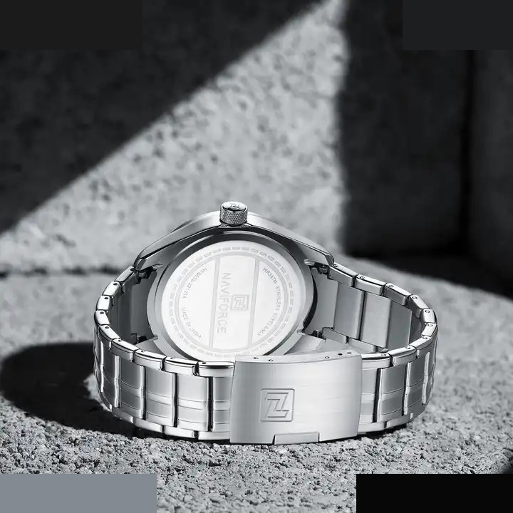 ساعت مچی عقربهای مردانه نیوی فورس مدل NF8032SBE