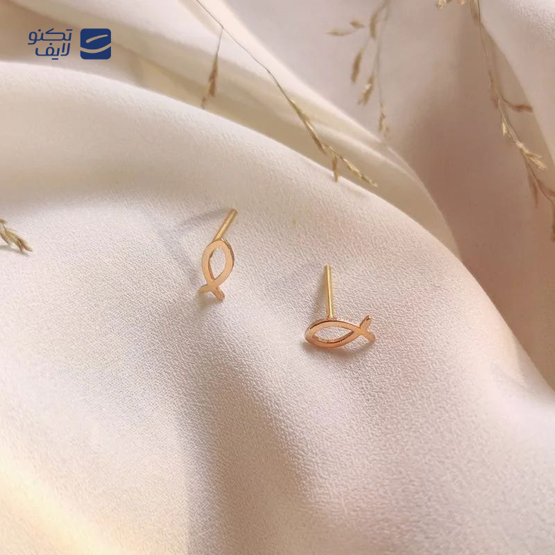 gallery-گوشواره طلا زنانه طرح دایره پیچی قو طلایی کد E049314 copy.png gallery-گوشواره طلا زنانه طرح دایره پیچی قو طلایی کد E049314 copy.png