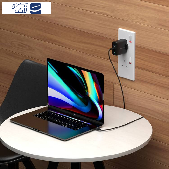 شارژر دیواری 45 وات پاورولوجی مدل PWCUQC004 GaN 45W شارژر دیواری 45 وات پاورولوجی مدل PWCUQC004 GaN 45W