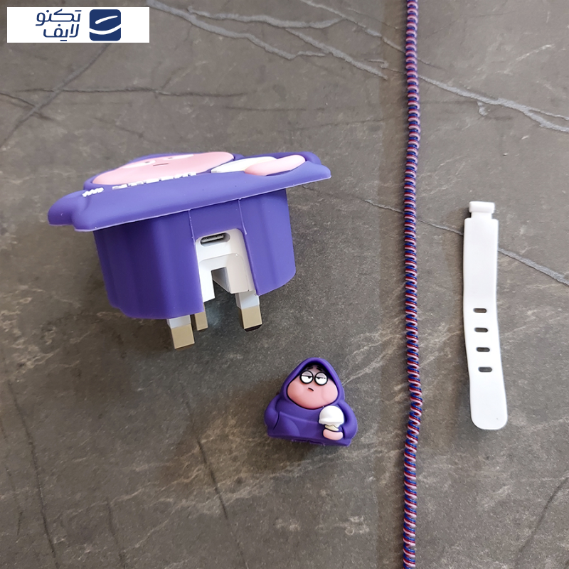 محافظ کابل طرح فانتزی مدل پاتریک کد 22 به همراه محافظ شارژر دیواری مجموعه 4 عددی