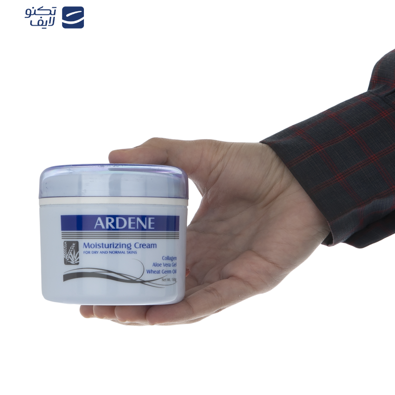 کرم مرطوبکننده آردن مدل عصاره آلوئهورا و جوانه گندم وزن 150 گرم کرم مرطوبکننده آردن مدل عصاره آلوئهورا و جوانه گندم وزن 150 گرم