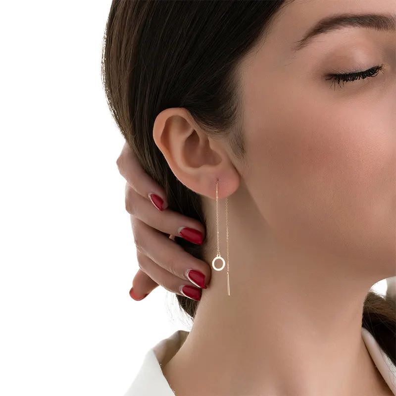 گوشواره طلا 18عیار طرح بخیه دایره تو خالی گوشواره طلا 18عیار طرح بخیه دایره تو خالی