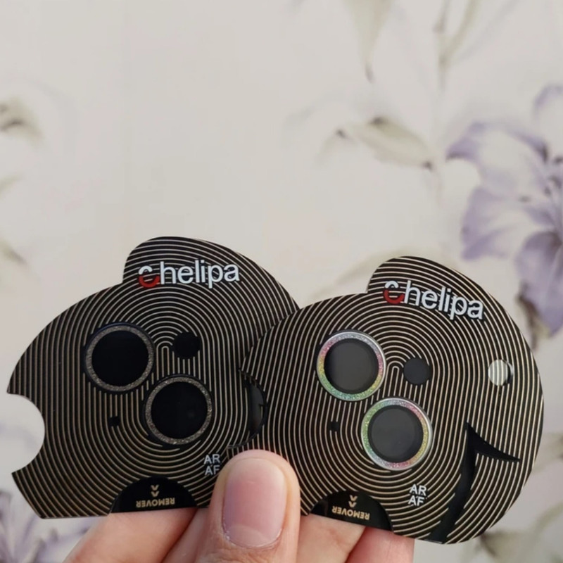 محافظ لنز دوربین شیشه ای اوجی مدل chelipa shine مناسب برای گوشی موبایل اپل iPhone 15 محافظ لنز دوربین شیشه ای اوجی مدل chelipa shine مناسب برای گوشی موبایل اپل iPhone 15