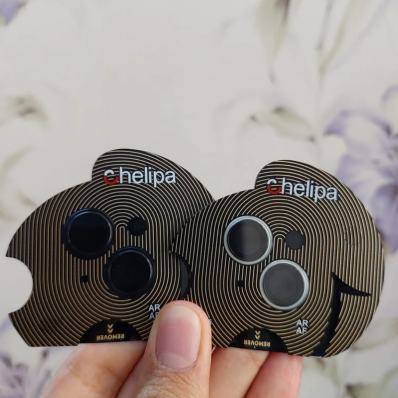 محافظ لنز دوربین شیشه ای اوجی مدل chelipa titanium مناسب برای گوشی موبایل  اپل iPhone 15 محافظ لنز دوربین شیشه ای اوجی مدل chelipa titanium مناسب برای گوشی موبایل  اپل iPhone 15