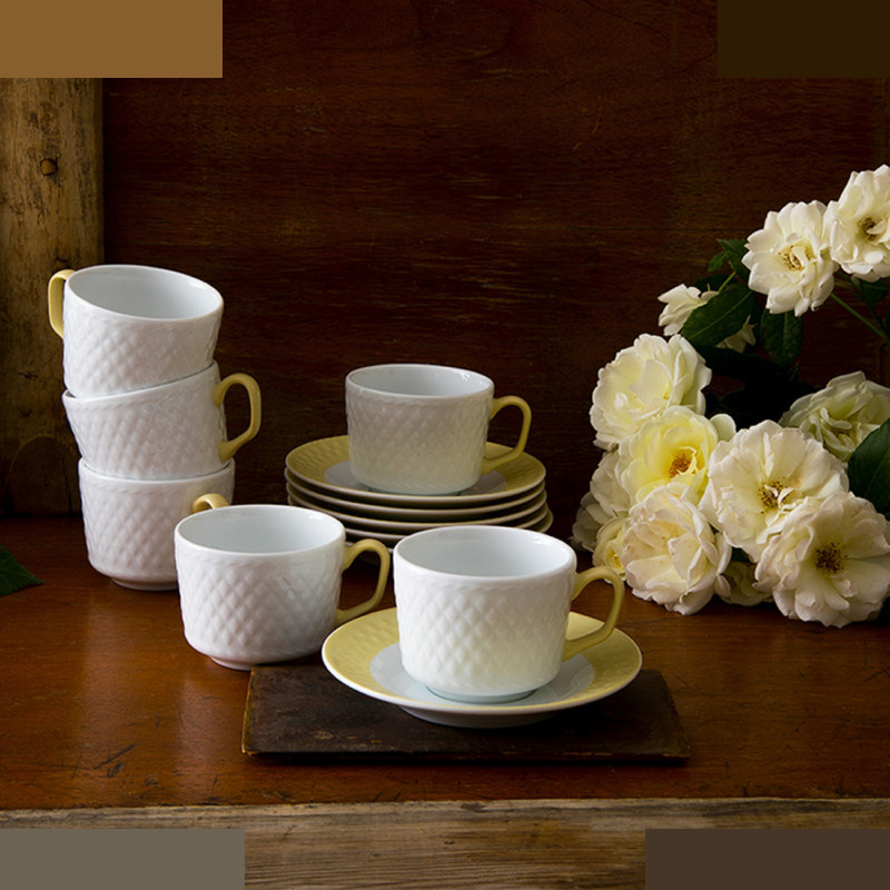 سرویس چای خوری 12 پارچه چینی زرین ایران مدل رادیانس فنجان نعلبکی آداجیو درجه عالی