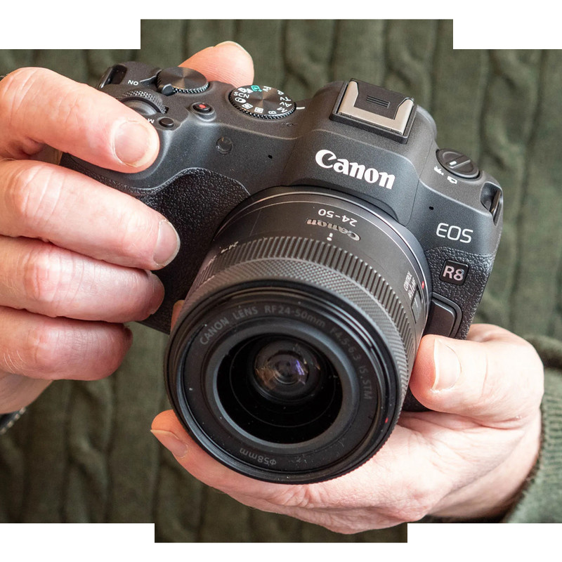 دوربین دیجیتال بدون آینه کانن مدل EOS R8 RF 24-50mm F4.5-6.3 IS STM