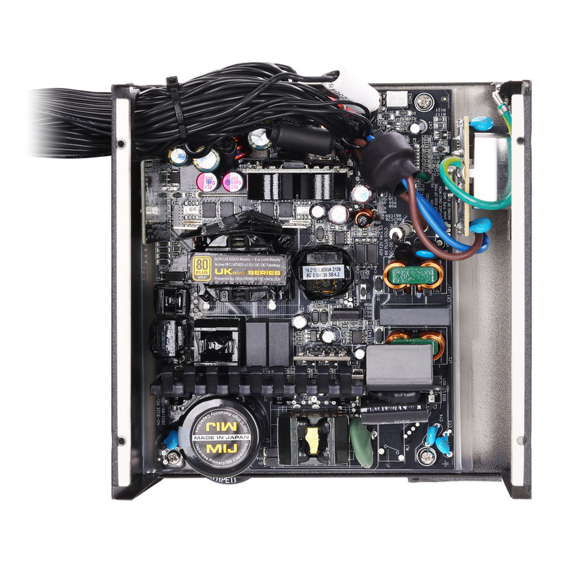 منبع تغذیه کامپیوتر گرین مدل GP600A-UK EVO منبع تغذیه کامپیوتر گرین مدل GP600A-UK EVO