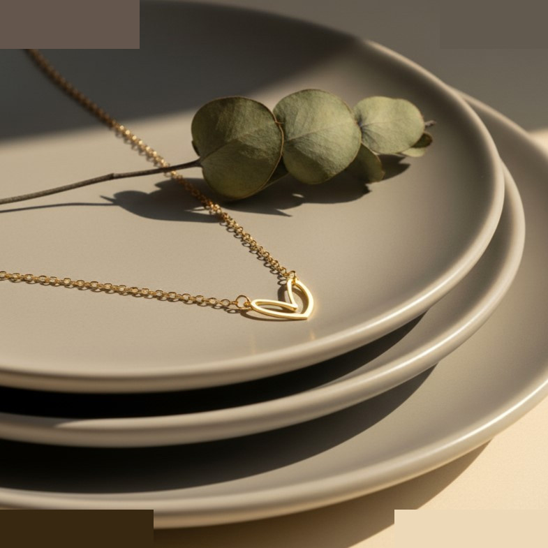 گردنبند طلا با طرح فلامینگو (حلقهای) 18 عیار زنانه گالری قو طلایی مدل قلب فرماتیک گردنبند طلا با طرح فلامینگو (حلقهای) 18 عیار زنانه گالری قو طلایی مدل قلب فرماتیک