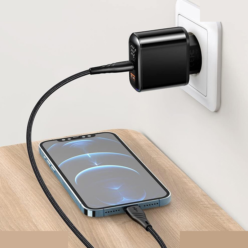 شارژر دیواری 20 وات مک دودو مدل CH-7170 شارژر دیواری 20 وات مک دودو مدل CH-7170