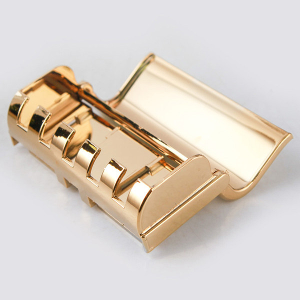 دستگاه خمیر دندان اسپادانا به همراه جا مسواکی دستگاه خمیر دندان اسپادانا به همراه جا مسواکی