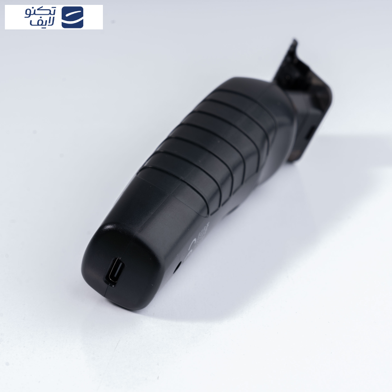 ماشین اصلاح موی سر و صورت رومئو مدل RM-2020، اصلاح به صورت صفر زن، خط زن، نمایشگر LCD، منبع انرژی با کابل USB، تکنولوژی اصلاح به صورت تریم ماشین اصلاح موی سر و صورت رومئو مدل RM-2020، اصلاح به صورت صفر زن، خط زن، نمایشگر LCD، منبع انرژی با کابل USB، تکنولوژی اصلاح به صورت تریم