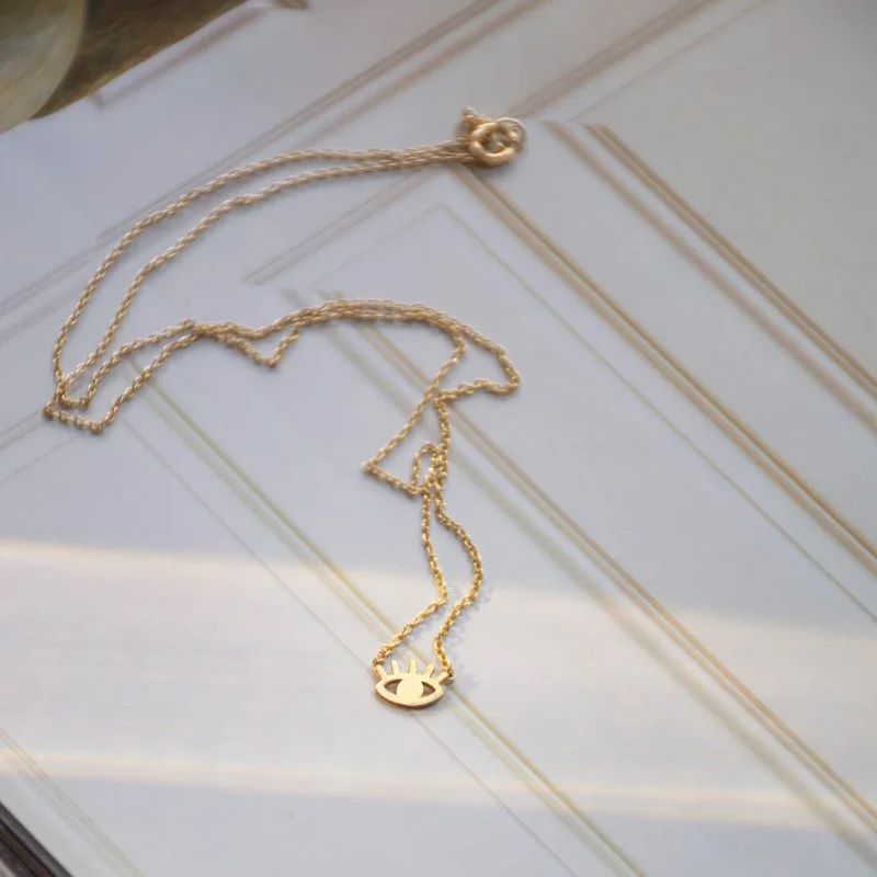 گردنبند طلا 18عیار طرح چشم و مژه گردنبند طلا 18عیار طرح چشم و مژه