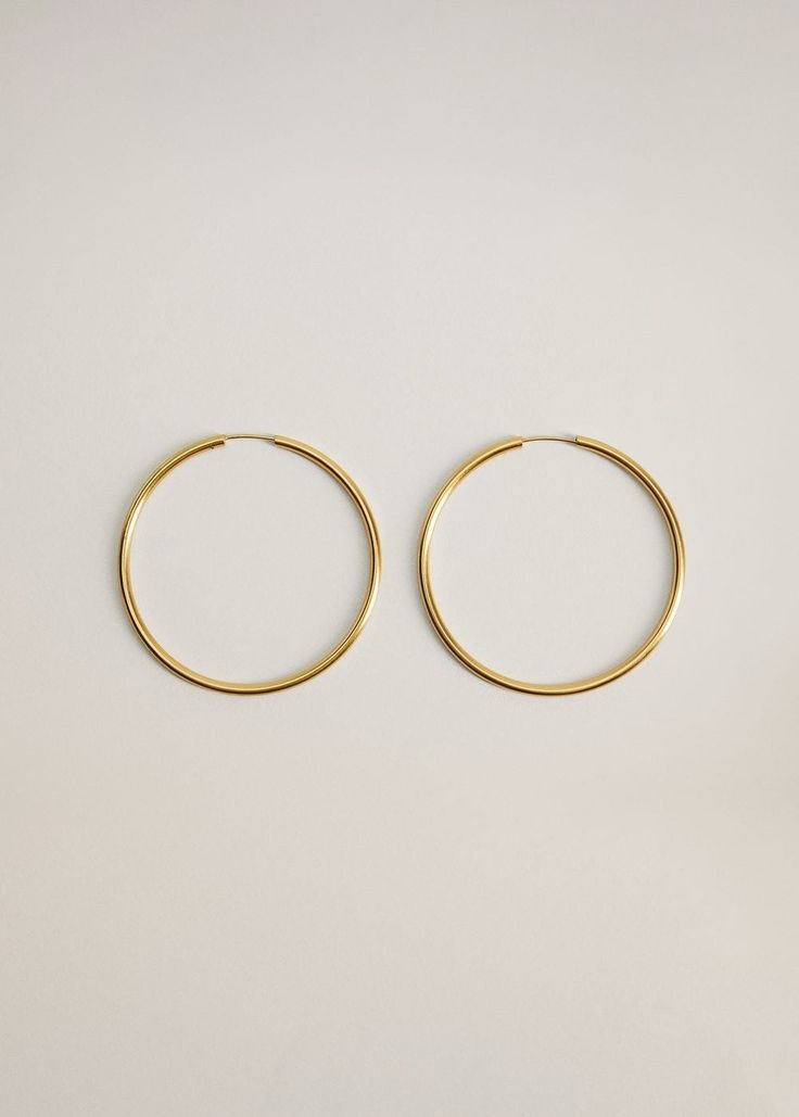 گوشواره حلقه ای کوچک قطر 1.6 طلا 18 عیار گوشواره حلقه ای کوچک قطر 1.6 طلا 18 عیار