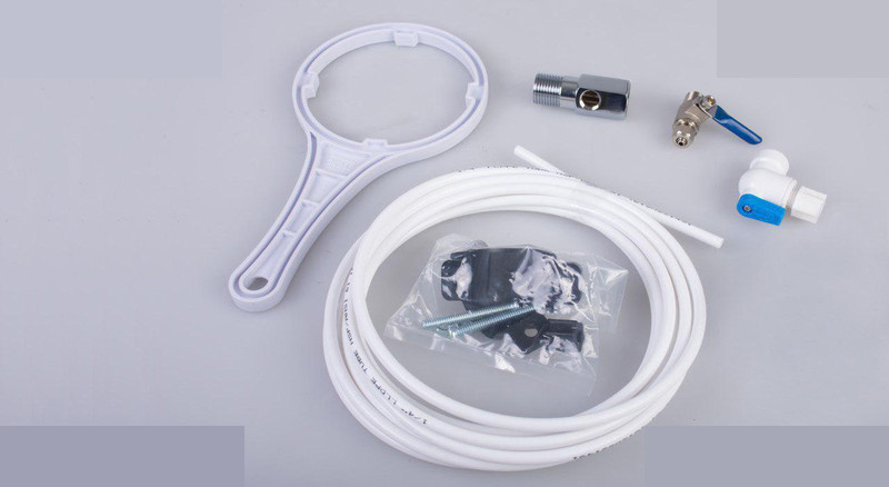 دستگاه تصفیه آب آکوآکلیر مدل RO-CN2018 دستگاه تصفیه آب آکوآکلیر مدل RO-CN2018