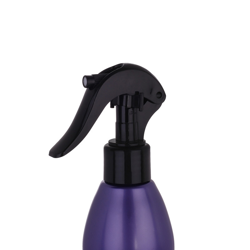 اسپری حالت دهنده مو با قدرت حفظ حالت مو 2 ویتاپلکس مدل CC03 مناسب مو رنگ شده حجم 300 میلی لیتر