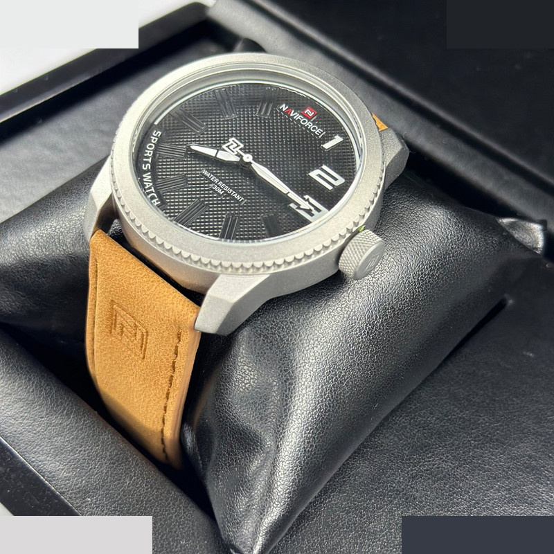 ساعت مچی عقربهای مردانه نیوی فورس مدل Nf9202