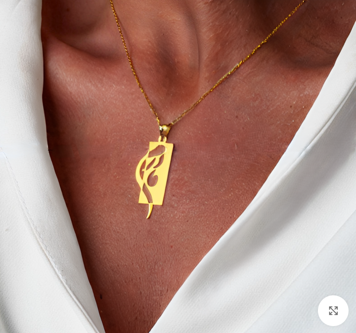 پلاک طلا 18عیار زنانه طرح مادرم در قاب پلاک طلا 18عیار زنانه طرح مادرم در قاب