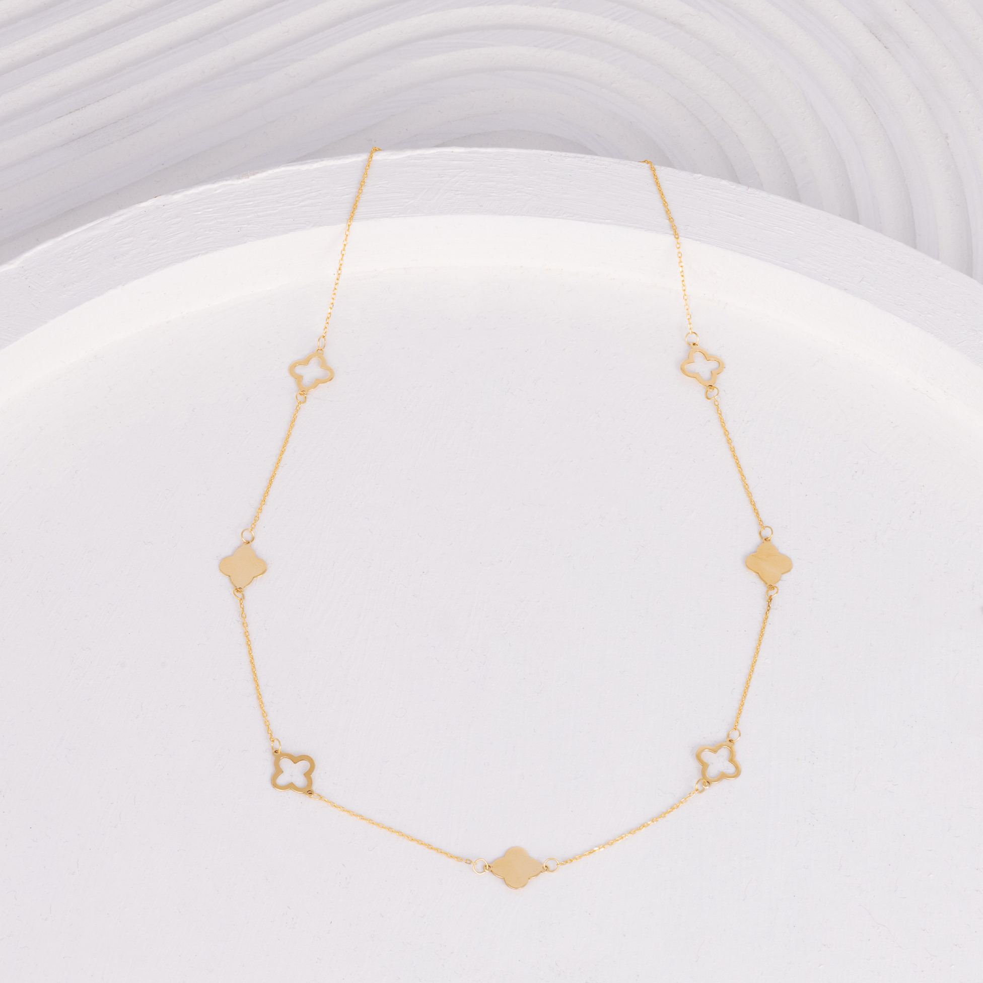 گردنبند ونکلیف مینیمال طلا 18 عیار گردنبند ونکلیف مینیمال طلا 18 عیار