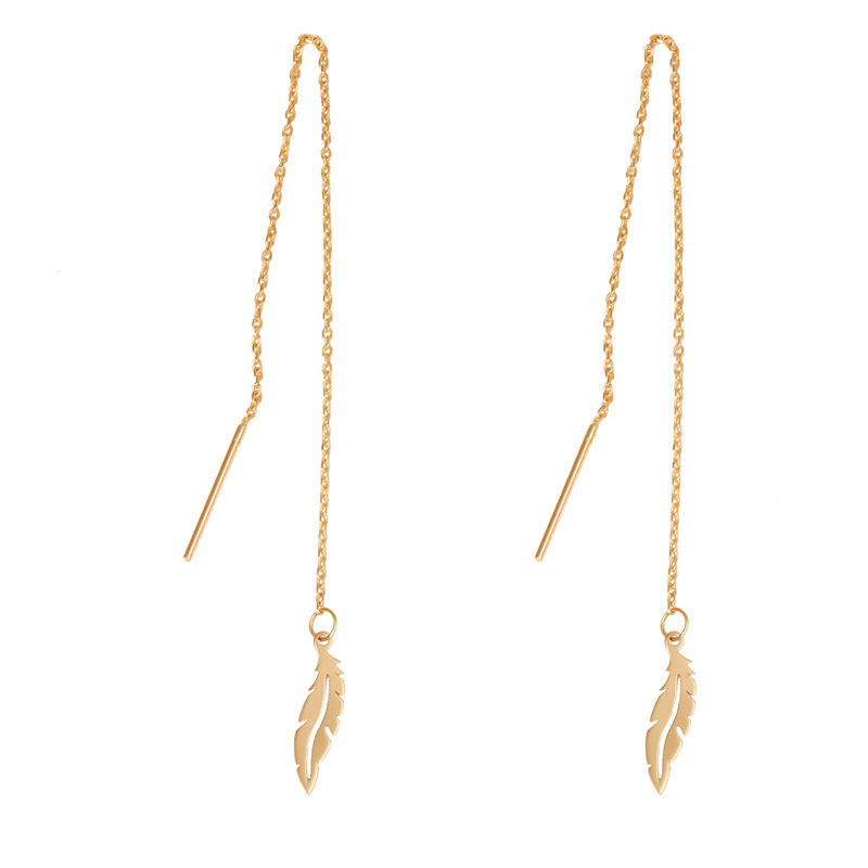 گوشواره بخیه ای طلا 18 عیار طرح پر قو گوشواره بخیه ای طلا 18 عیار طرح پر قو