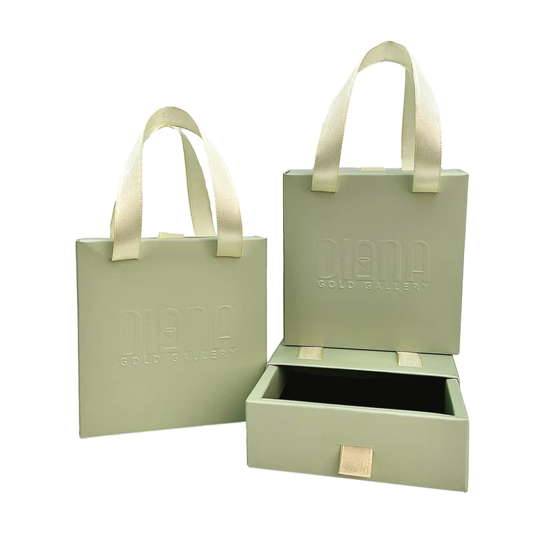 دستنبد طلا زنانه با پلاک طلا میوکی دیانا گالری کد10016 دستنبد طلا زنانه با پلاک طلا میوکی دیانا گالری کد10016